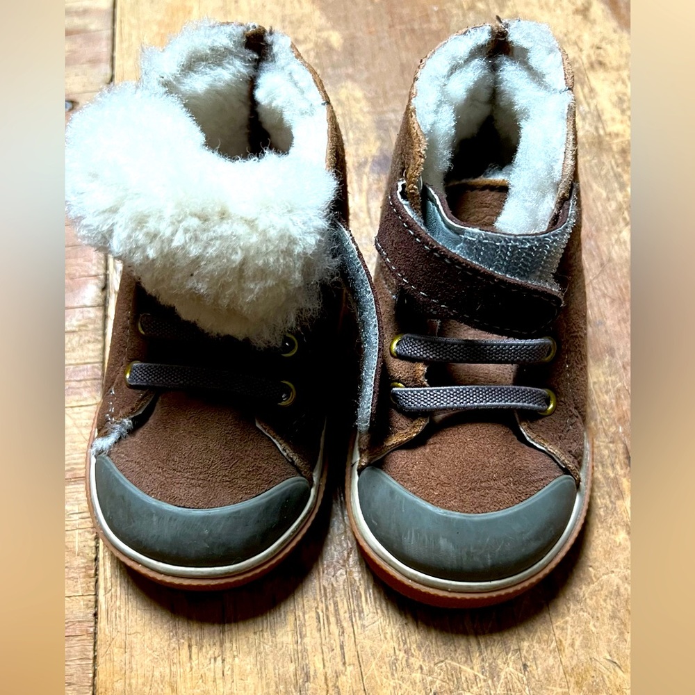 Toddler boy brown see kai run boots size 6